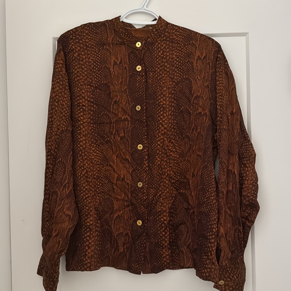 100% Silk Blouse Snakeprint size 8